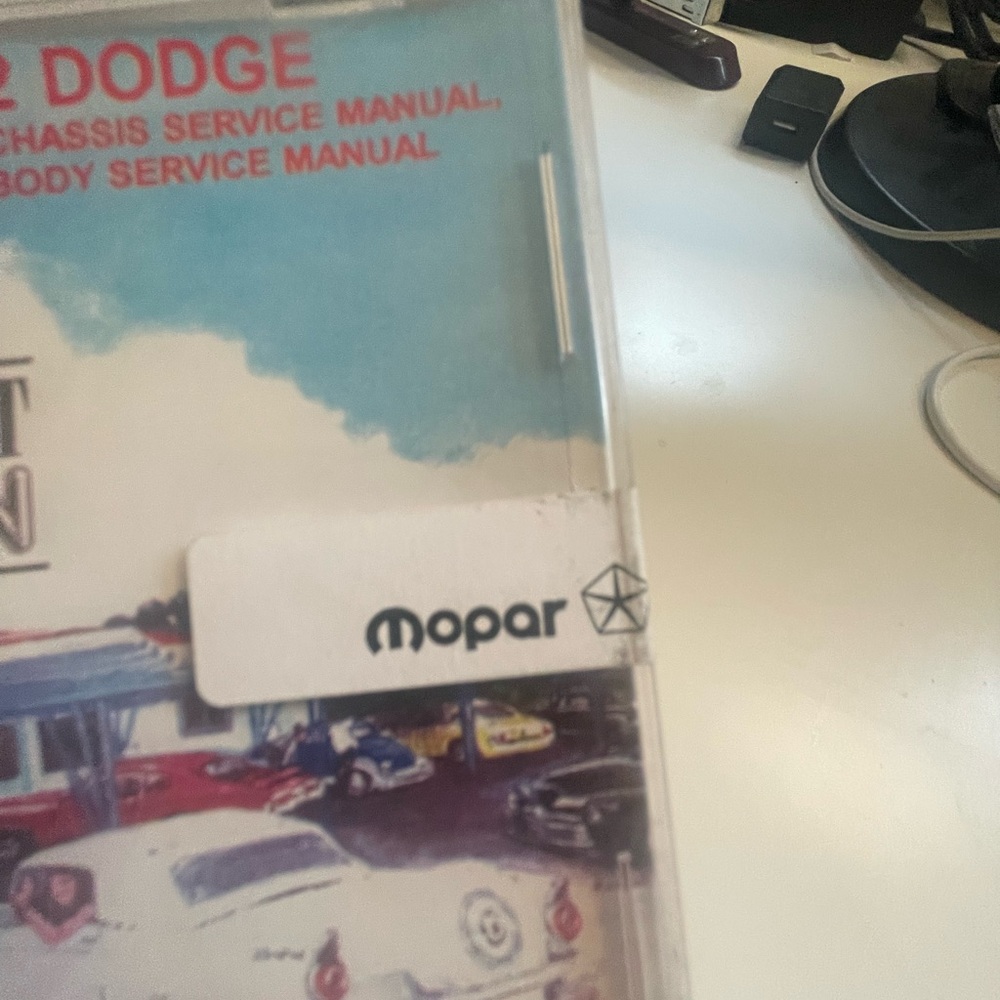 Service Manual - Picture 4 of 4